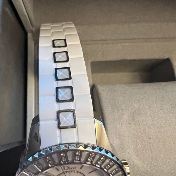 Christian Dior Watch - Picture 6 of 6